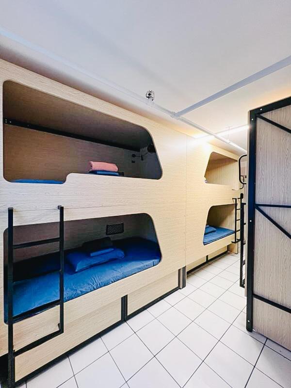 The Espy Hostel 凱恩斯 外观 照片